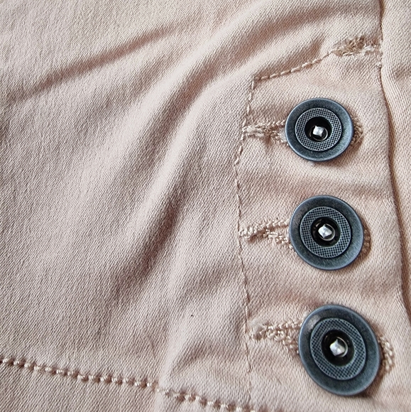 Suko Jeans Lift, Slim & Shape Form Fitting Cropped Pants - Picture 6 of 8